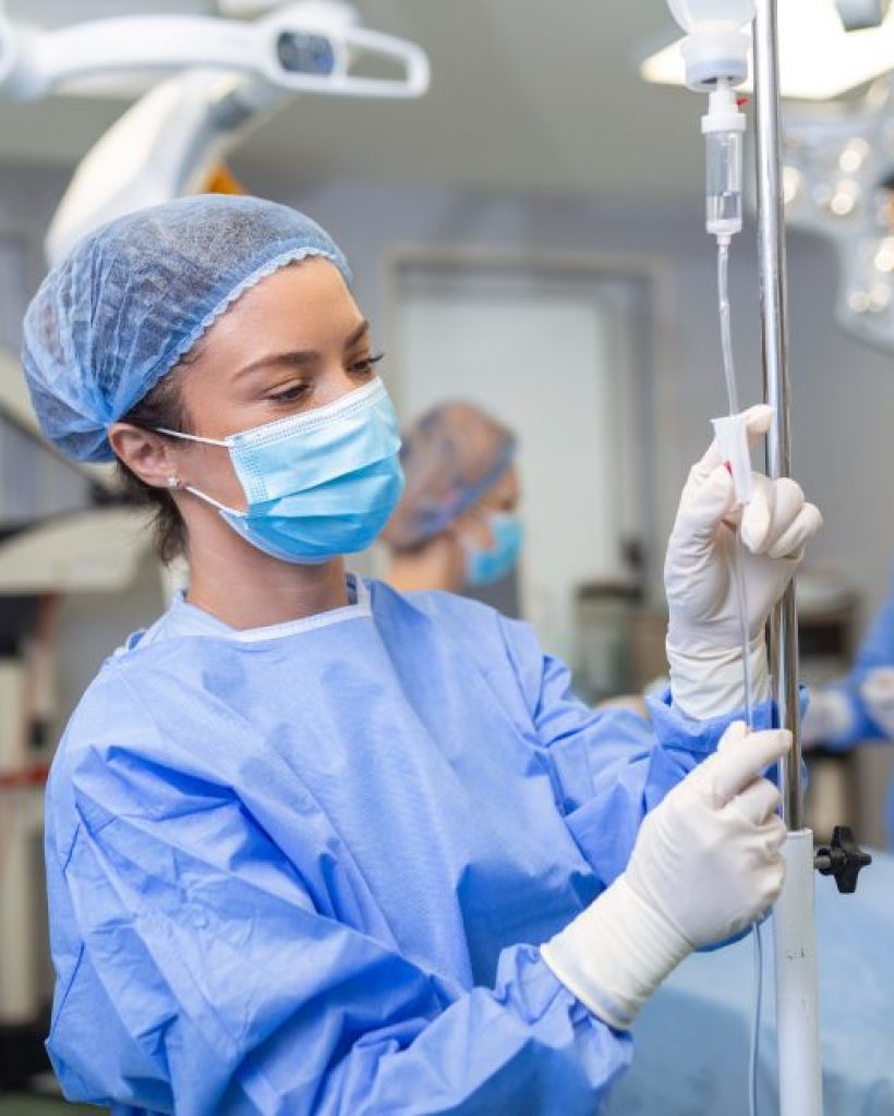 diverse-medical-team-of-doctors-looking-at-camera--qfrsnpuvwpq0si2ii5dbq3mdpi07ljpxnvvs3sbmg4